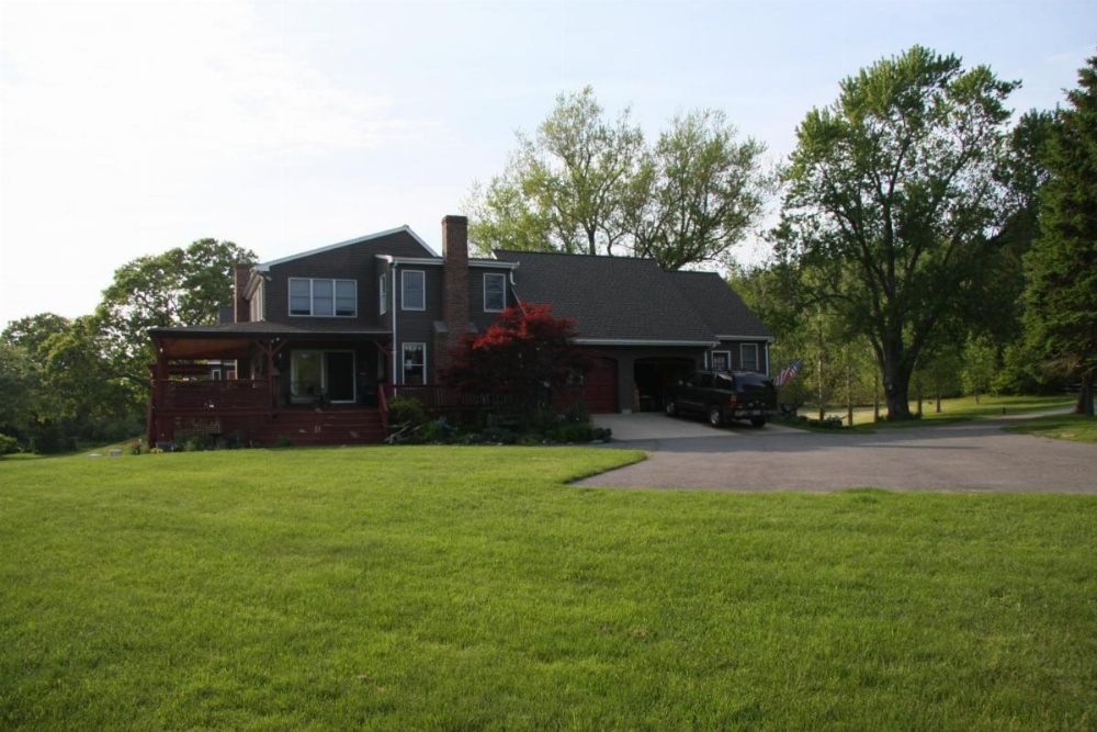On Cranberry Pond Bed and Breakfast Image 6